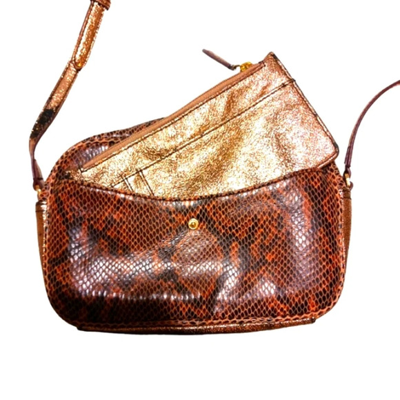 NEW Gili Crossbody Snake Embossed Genuine Leather Purse with Wallet - Picture 3 of 16